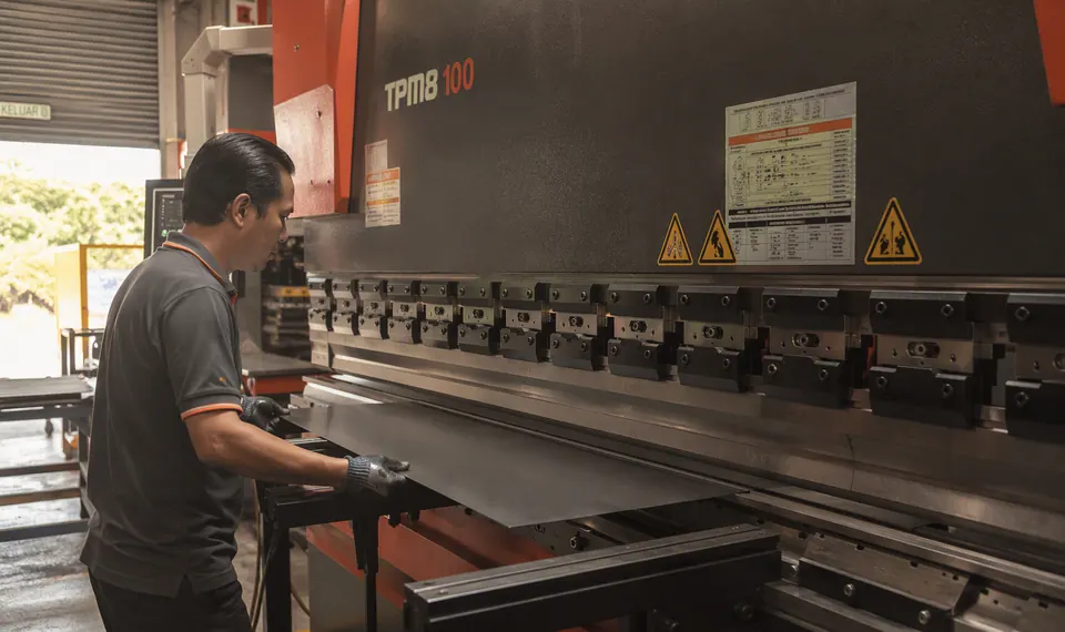 CNC press brake